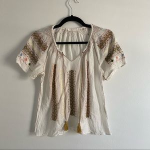 Embroidered Doen top size small